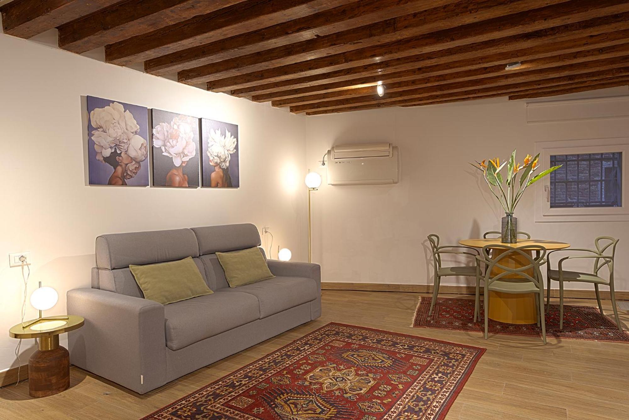 Mascherone Apartment เวนิส ภายนอก รูปภาพ