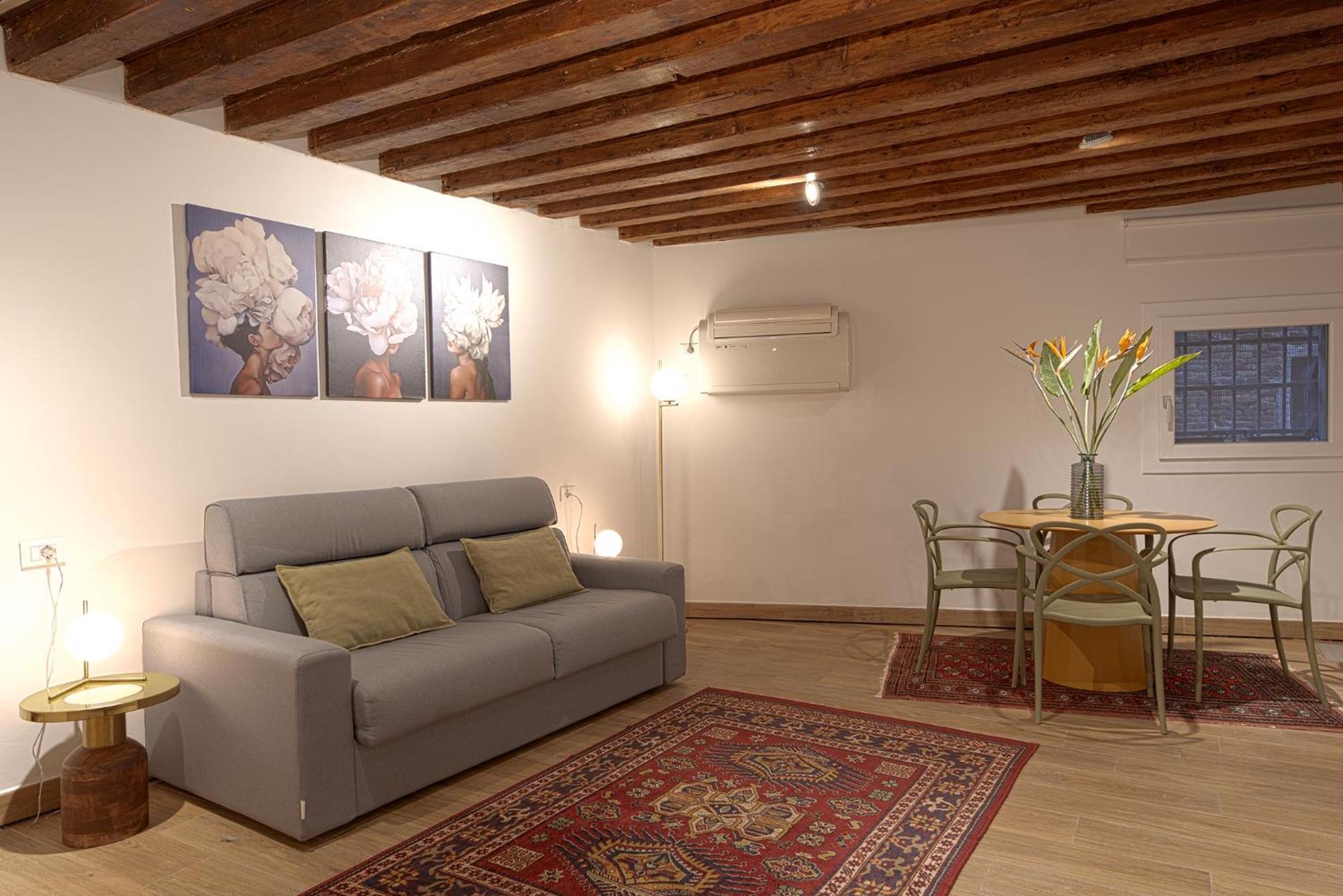 Mascherone Apartment เวนิส ภายนอก รูปภาพ